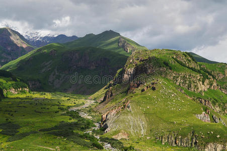 夏天 天空 高的 斯诺 美女 山谷 欧洲 教堂 风景 高加索