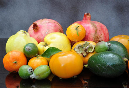 丰硕的果实照片