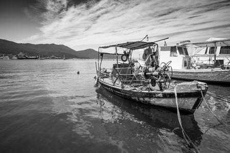 海岸 夏天 港口 旅行 海的 海滨 地中海 天空 木材 希腊