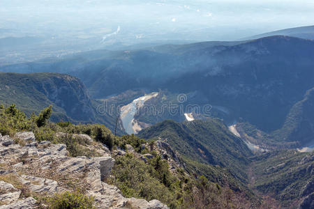 杜鹃花 雀巢 旅游业 目的地 风景 希腊 公园 峡谷 反射