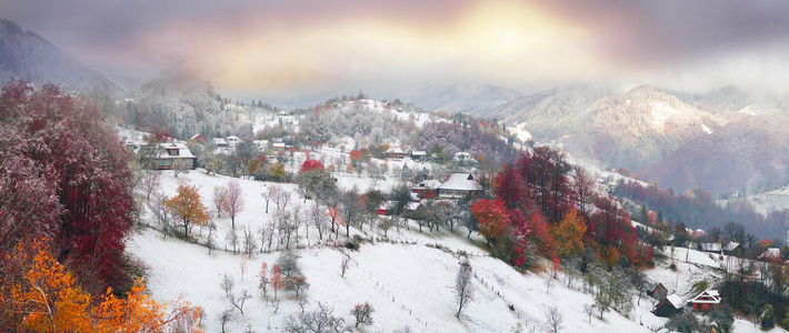 第一场雪落在喀尔巴阡村