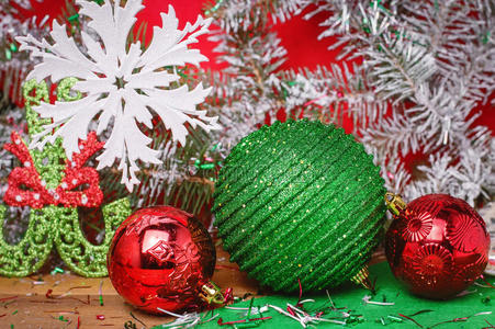 圣诞树的圣诞装饰品，节日气氛