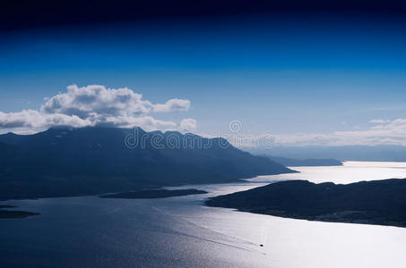 史诗 峡湾 风景 要素 作文 颜色 海滩 燃烧 海洋 斯堪的纳维亚