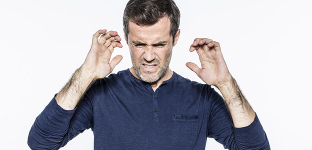 表达仇恨的图片