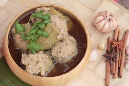 中国人 热的 烹饪 大蒜 肉桂色 香料 食物 胡椒粉 葫芦