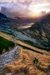 风景 秋天 小山 岩石 欧洲 森林 山谷 日出 美丽的 自然