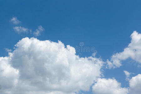 平流层 天空 积云 中间 云景 气候 颜色 场景 美女 形象