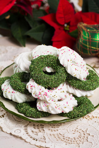 圣诞绿薄荷饼干彩色形状饼干