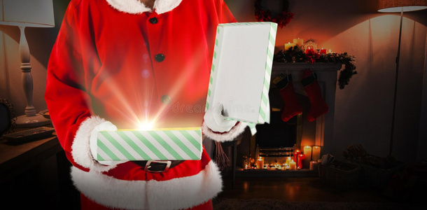 圣诞老人开口礼品盒中段的复合图像