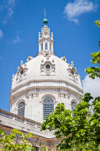 比罗斯特里斯图片