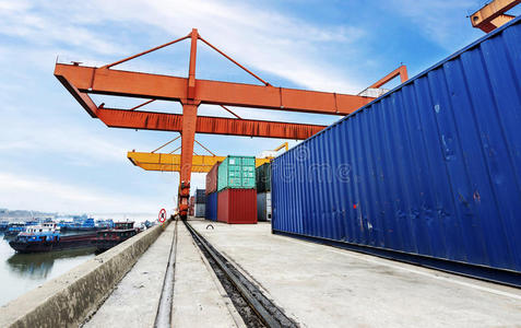 瓷器 船运 货运 场景 加载 卡车 商业 行业 举起 重的