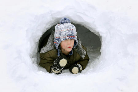 俄罗斯小朋友过冬图片