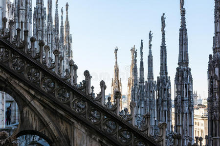 意大利米兰多莫大教堂的细节尖塔，哥特式建筑特写旅游目的地著名
