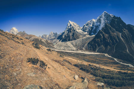 高的 尼泊尔 喜马拉雅山 公园 尼泊尔人 全景图 基础 复制