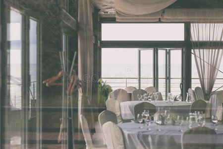 餐厅 海滩 吃饭 椅子 酒店 午餐 自然 玻璃 酒吧 欧洲