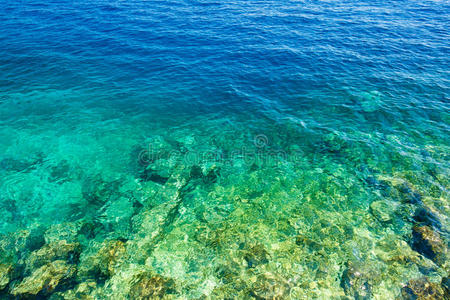 自然 波动 夏天 旅行 美丽的 地中海 涟漪 透明的 场景