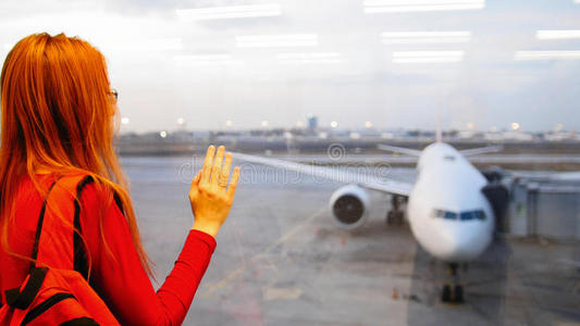 女孩 旅行 离开 通信 通勤 飞机 后面 机场 黑发 雷亚