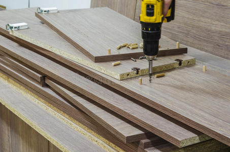 家具的组装照片