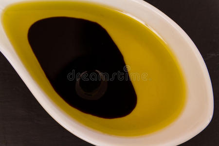 橄榄 美食家 陶瓷 食物 意大利 调味品 南非 摩德纳 液体