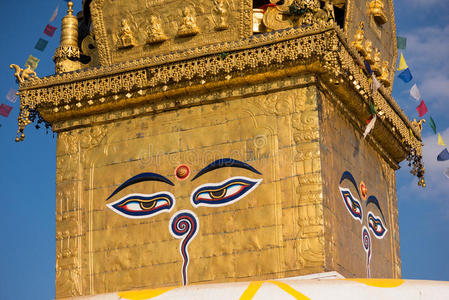 地震后,尼泊尔加德满都,佛的智慧之眼.照片