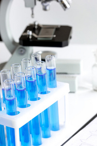 技术 透镜 玻璃 实验室 显微镜 透明的 液体 测量 支架