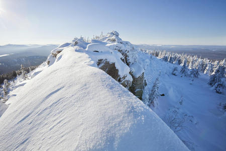 自然 森林 新的 储备 旅行 冬天 天空 公园 岩石 国家的