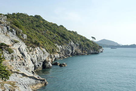 海滩 海岸线 天空 风景 地标 自然 高的 假日 目的地