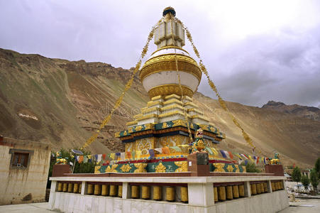 佛教佛塔在印度斯皮蒂山谷的塔波古寺