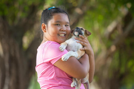 宝贝 小孩 公园 犬科动物 美女 自然 幸福 童年 儿童