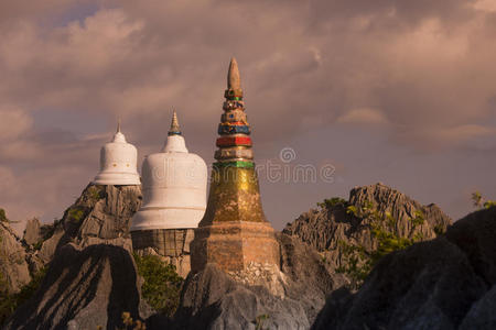 寺庙 宝塔 泰国 传统 精神 地标 轴索 文化 普拉巴 风景