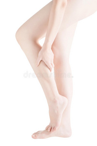 白色背景下分离的女性小腿急性疼痛。 在白色背景上裁剪路径。