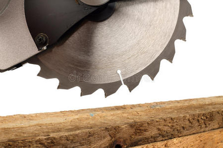 电锯刀片图片