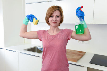 粉红色 瓶子 厨房 清洁剂 家庭主妇 美丽的 头发 漂亮的