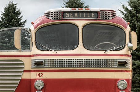 去西雅图的142路公共汽车照片