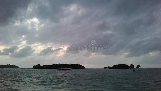 黎明 海洋 波浪 苏梅岛 丘陵 泰国 岛屿 天际线 日出