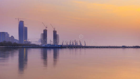 建筑 环境 薄雾 地标 早晨 黎明 城市景观 美丽的 城市
