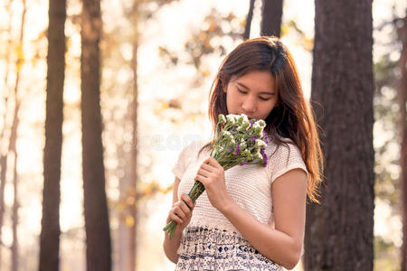 开花 花园 女士 面对 亚洲 公司 自由 肖像 假日 女孩