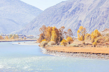 川西高原河谷