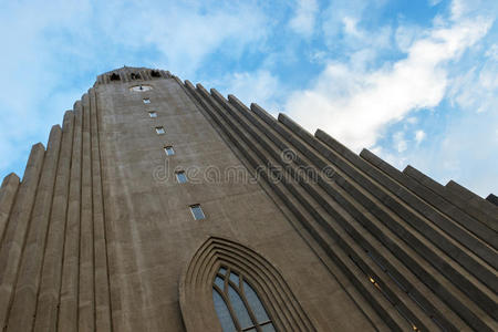 Hallgrimskirkja大教堂和Leiferiksson雕像