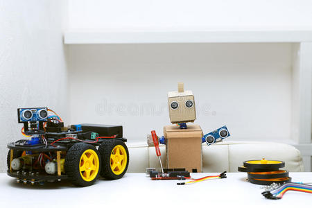 公司 幻想 未来 控制论 机器人学 炸薯条 机器 小说 机械
