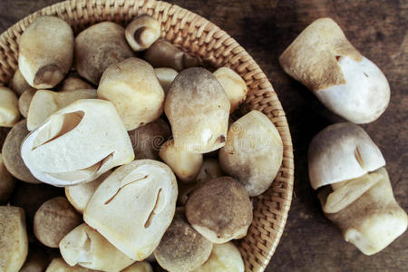 真菌 泰语 食物 蘑菇 烹饪 健康 蔬菜 植物 农业 稻草