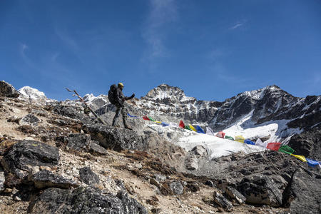 攀登 尼泊尔 电话 边缘 佛教徒 传送 自拍 照片 风景