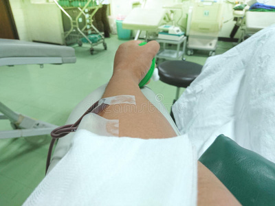 献血时的手臂献血者