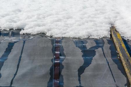 冬天 滴下 冰柱 美女 房子 熔化 特写镜头 寒冷的 屋顶
