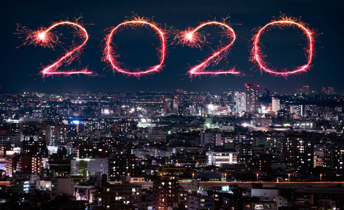 2020年东京夜景新年快乐烟花，日本