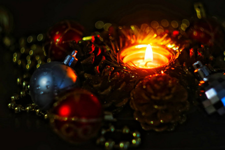 情绪 圣诞节 松木 中心 椎体 篮子 燃烧 新的 蜡烛