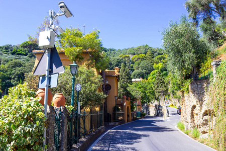 意大利利古里亚波托菲诺美丽的传统街道