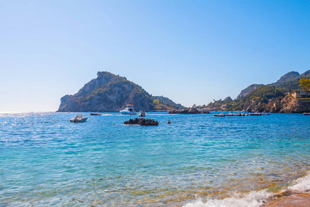 天空 自然 游泳 爱琴海 岩石 村庄 旅游业 夏天 绿松石