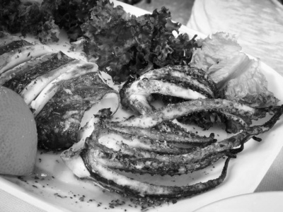 葡萄牙语 盘子 营养 烤架 头足类 美食家 热的 海鲜 土豆