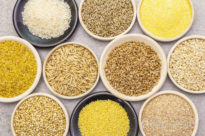 素食主义者的健康饮食观念各种有机谷类豆类全麦